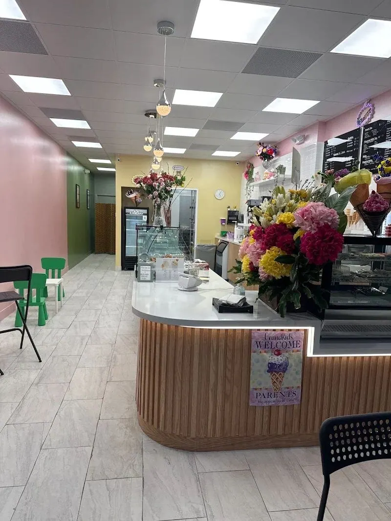 Service counter and seating area