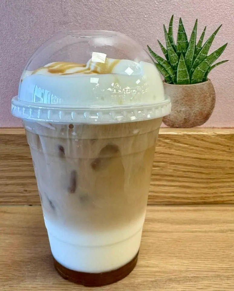 Iced latte with milk foam